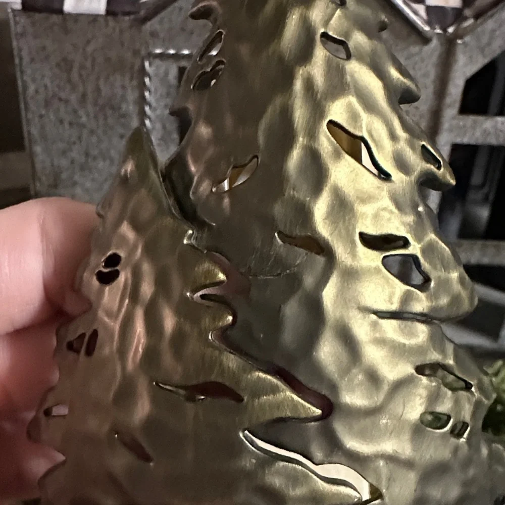 Bath & Body Works Brass Green Rustic Christmas Tree Wallflower Plug In